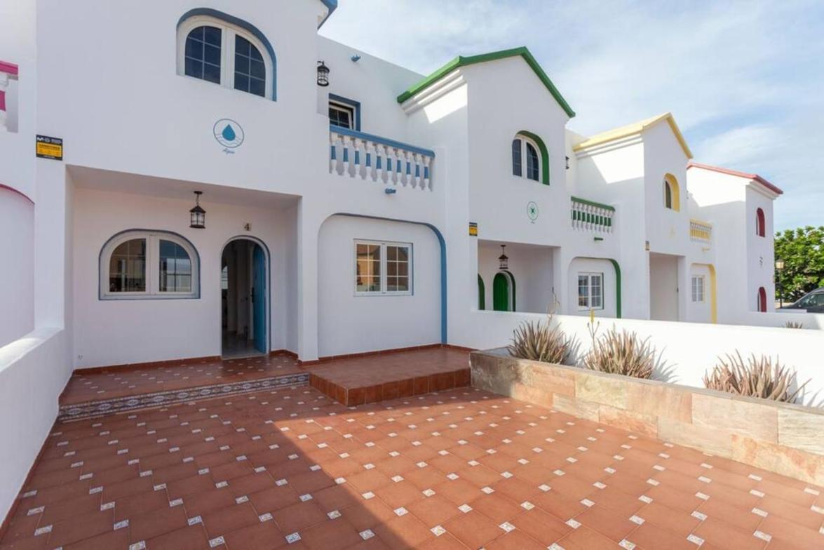 Coralejo Beach Villa Agua With Private Pool, Bbq & Fast Wifi By Amazzzing Travel Corralejo Exterior photo
